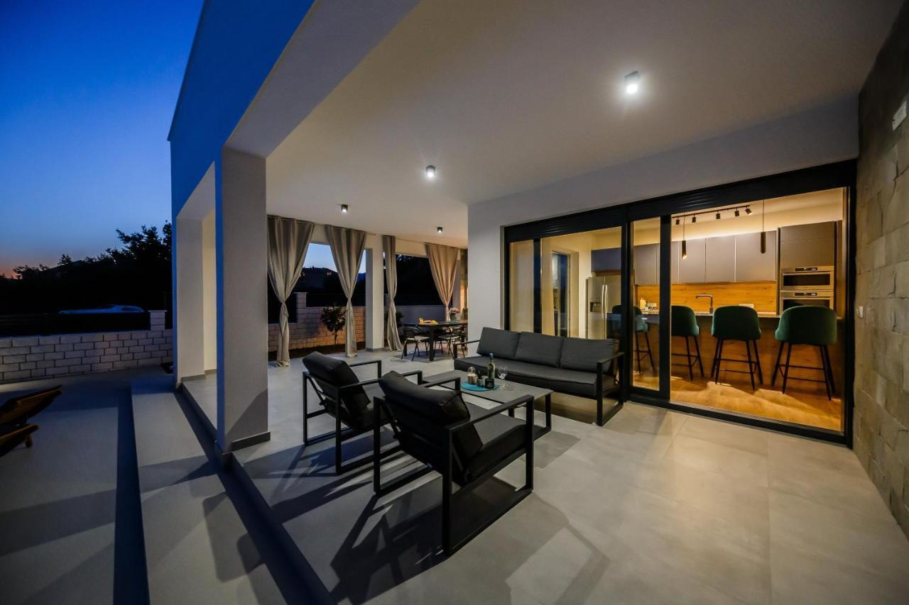 Villa Luka Kastela Luaran gambar