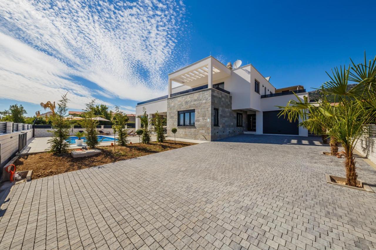 Villa Luka Kastela Luaran gambar