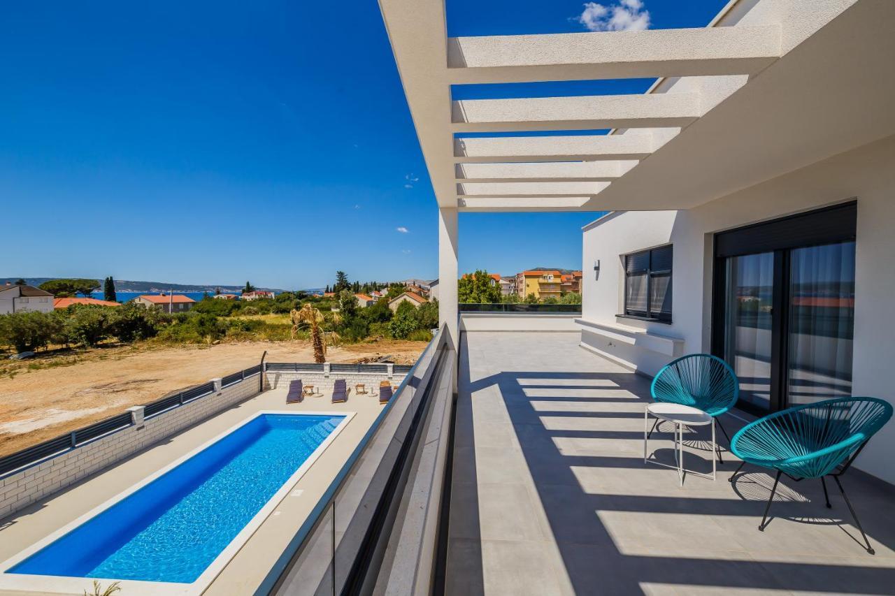 Villa Luka Kastela Luaran gambar